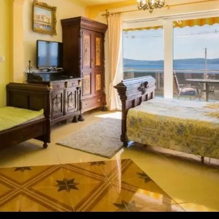 Mali Marino 2 * Selce