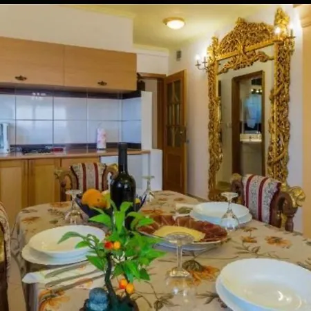 Apartment Mali Marino 2 Selce