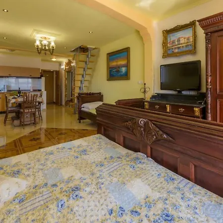 Apartment Mali Marino 2 *