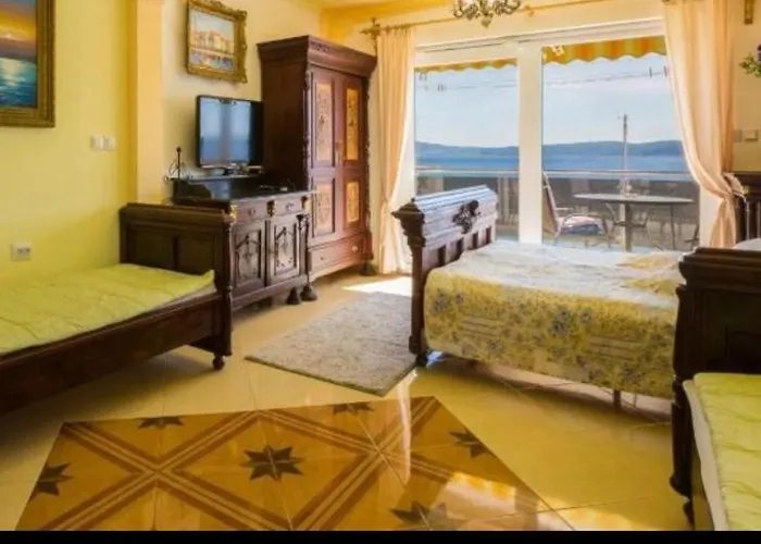 Mali Marino 2 * Selce